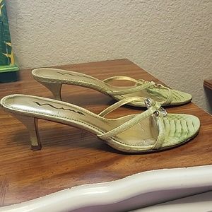 Nina Lime Pearl Woman's Heels
